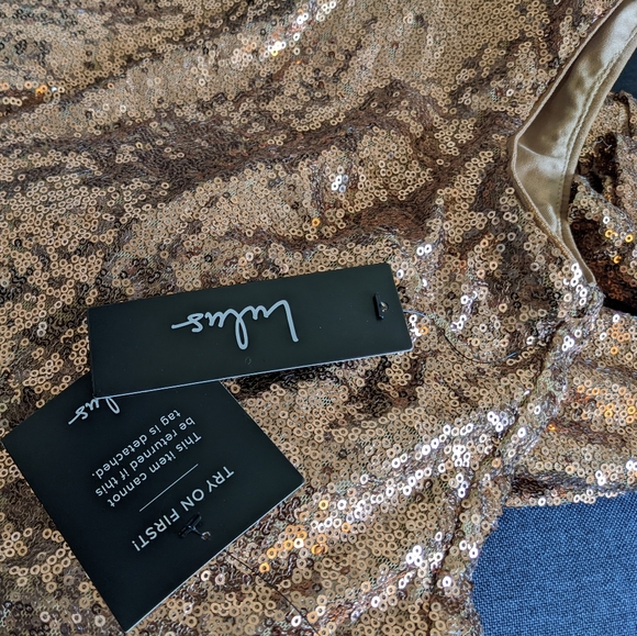 NWT Lulu's Sequin Sleeveless Mock Neck Maxi Dress Rose gold - Picture 5 of 5